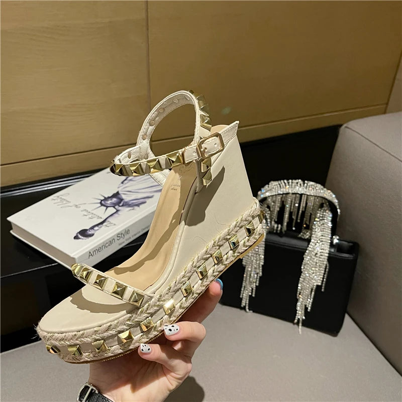 Rivet Rome Women Sandals High Heels Buckle Strap Metal Rattan Weave Platform Wedges Shoes For Women Beach Cane Sandals Open Toe