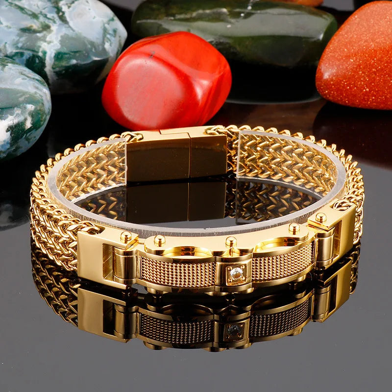 Fashionable and Trendy High-quality Stainless Steel Electroplated Gold Color Inlaid Zircon Men's Bracelet As A Gift To Friends