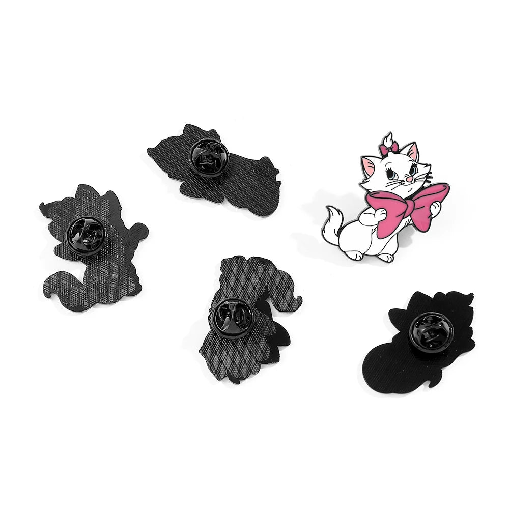 5 Pcs Anime The Aristocats Brooch Elegant Marie Cat Enamel Pin Metal Emblem Jewelry Backpack Clothing Accessories Festival Gift