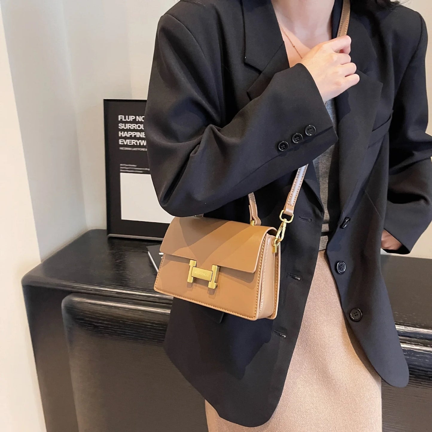 19*13*6cm Luxury Women Clutch Bags Designer Crossbody Shoulder Purses Handbag Women Clutch Travel Tote Bag