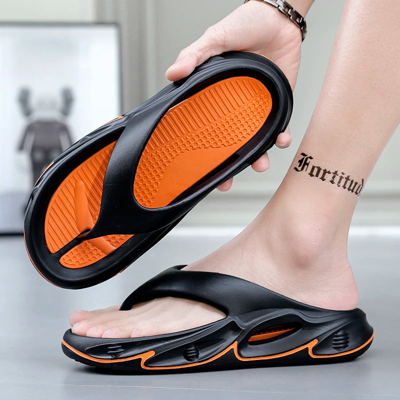 Men Flip Flops Outdoor Indoor Slippers Thick Soft Sole Men Beach Sandals Non-slip Bathroom Home Men Women Slippers Flip Flops