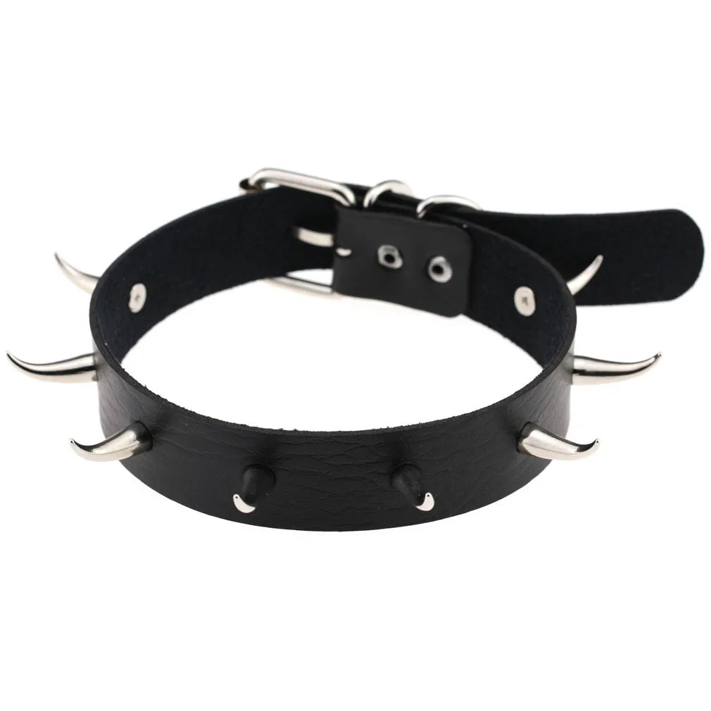 Spike Punk Choker Collar For Girl Goth Heart Pendant Necklace Emo Neck Strap Cosplay Chocker Gothic Accessories