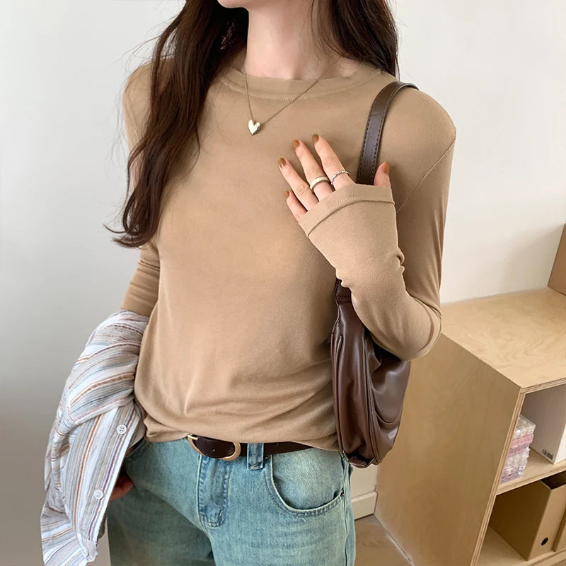 Solid Color Versatile Long Sleeve T-shirt for Women's AutumnNew Slim Fit and Slim Round Neck Underlay Top with Shoulder Underlay