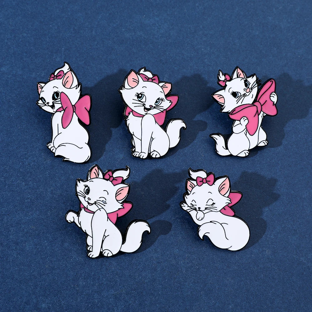 5 Pcs Anime The Aristocats Brooch Elegant Marie Cat Enamel Pin Metal Emblem Jewelry Backpack Clothing Accessories Festival Gift